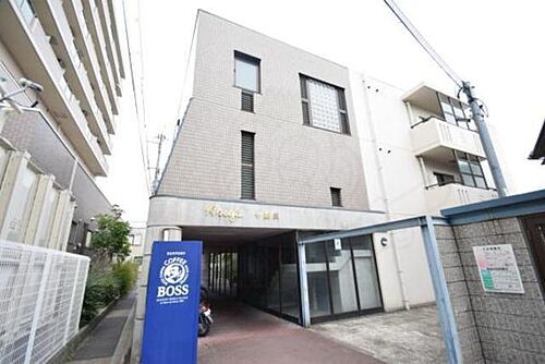 大阪府摂津市千里丘東３丁目 賃貸マンション