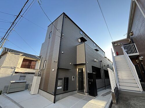 兵庫県神戸市兵庫区神田町  2階建