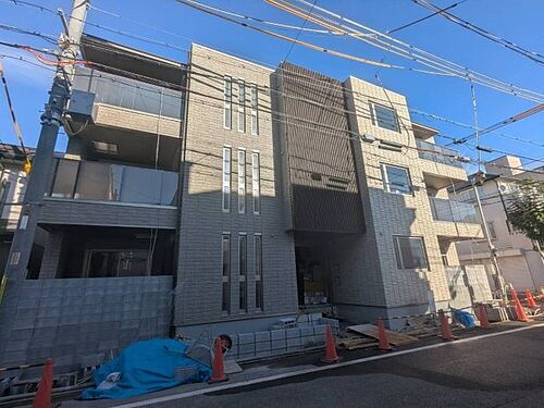 兵庫県神戸市東灘区御影１丁目  3階建