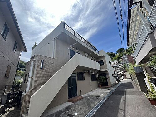 兵庫県神戸市長田区高東町１丁目 3階建 築32年7ヶ月