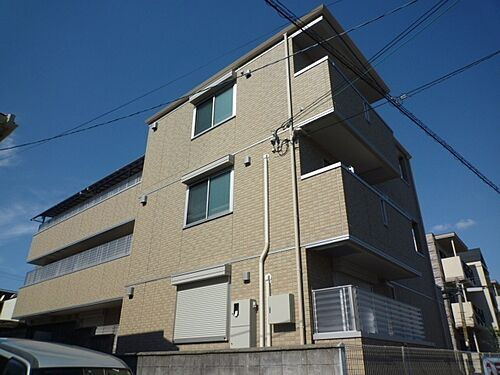 兵庫県尼崎市杭瀬南新町１丁目 3階建 築15年3ヶ月