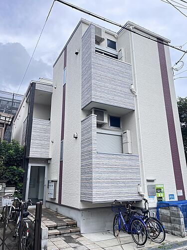 兵庫県尼崎市東園田町８丁目 築7年8ヶ月 2階建