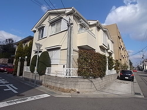 兵庫県芦屋市津知町 築31年4ヶ月 2階建