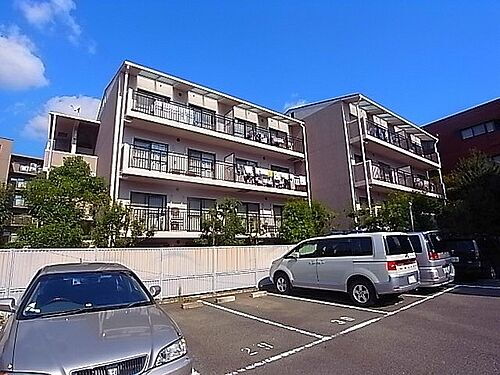 兵庫県芦屋市平田北町 築28年8ヶ月 4階建