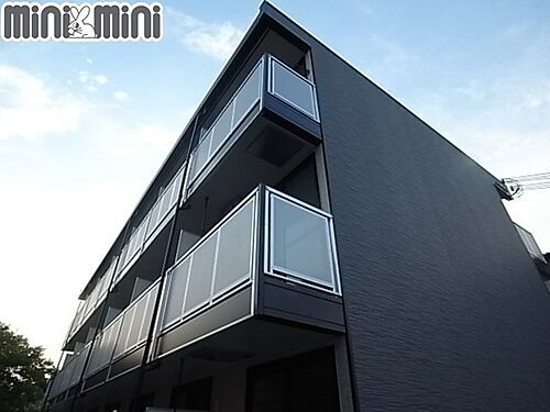 兵庫県尼崎市久々知２丁目 築15年7ヶ月 3階建