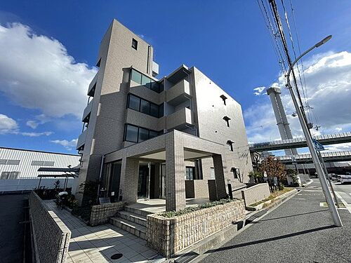 兵庫県神戸市灘区新在家南町３丁目 築28年7ヶ月 4階建