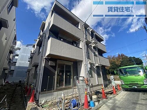 兵庫県尼崎市南武庫之荘３丁目 築1年未満 3階建