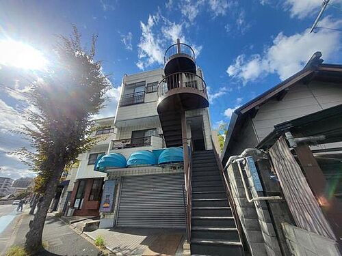 兵庫県尼崎市潮江２丁目 築39年11ヶ月 3階建