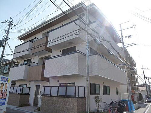 兵庫県尼崎市武庫町１丁目 築9年10ヶ月 3階建