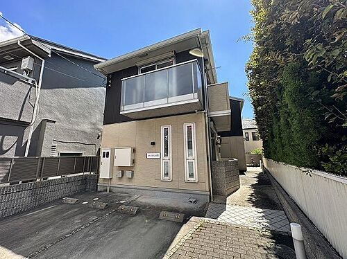 兵庫県芦屋市親王塚町 築12年5ヶ月 2階建