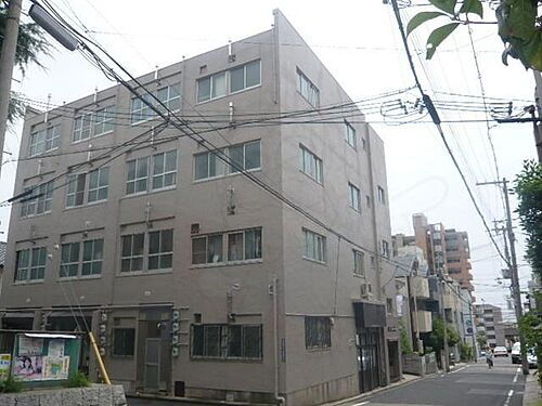 兵庫県神戸市灘区高徳町３丁目 4階建