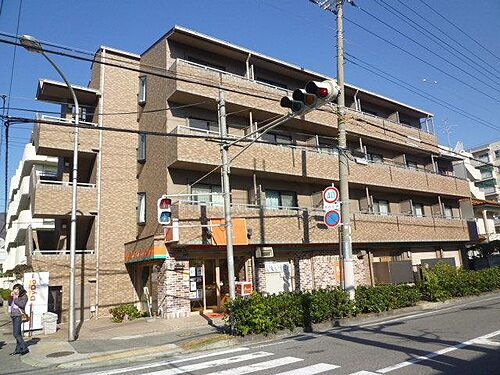 兵庫県神戸市東灘区本山南町４丁目 4階建