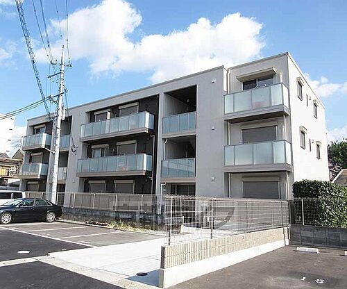 京都府京都市山科区音羽乙出町 3階建 築3年2ヶ月