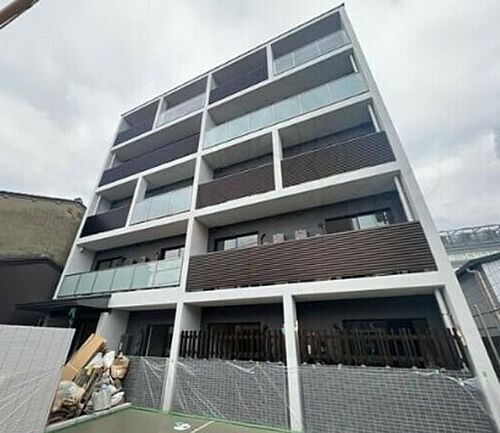 京都府京都市下京区西七条西八反田町 賃貸マンション