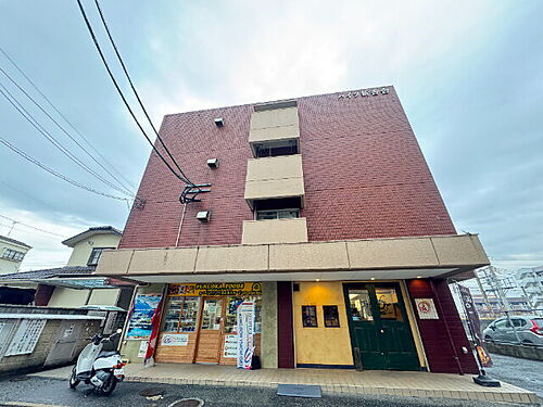 福岡県福岡市東区和白東５丁目 4階建 築41年4ヶ月