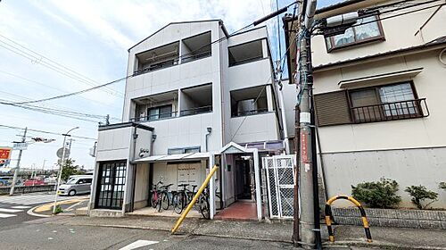 大阪府岸和田市加守町２丁目 3階建 築32年