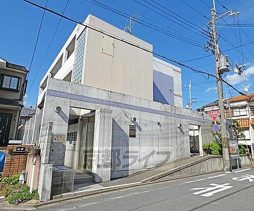 京都府京都市右京区谷口園町 賃貸マンション