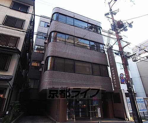 フェリーチェおかむら