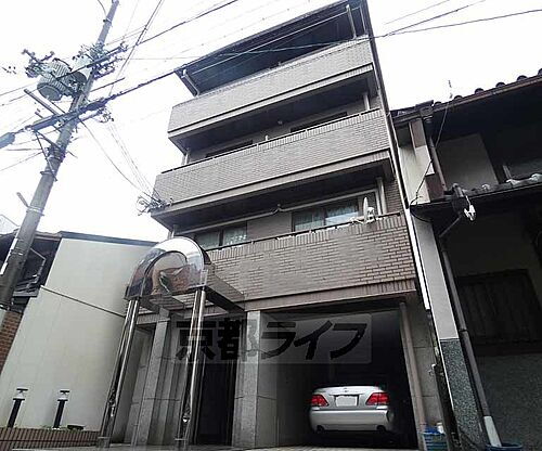 京都府京都市上京区黒門通椹木町上る中御門横町 築36年3ヶ月 4階建