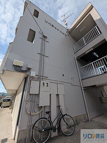 兵庫県宝塚市山本丸橋２丁目 賃貸マンション