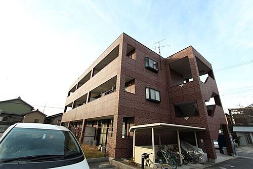 愛知県名古屋市中川区長須賀３丁目 賃貸マンション