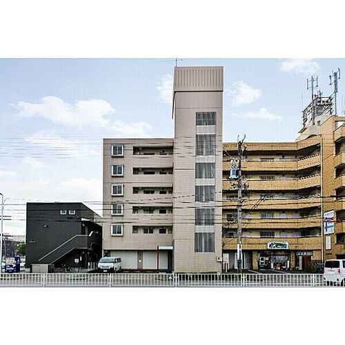 シーズンコート本陣通