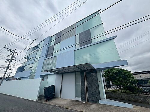 滋賀県東近江市東沖野３丁目 賃貸マンション