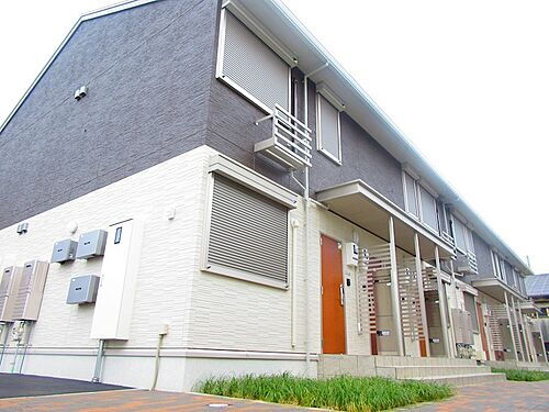 滋賀県東近江市東沖野３丁目 2階建 築6年6ヶ月