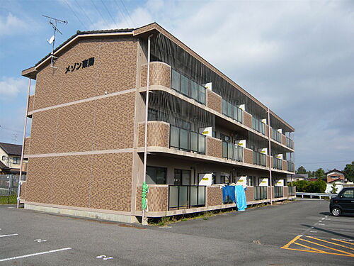 滋賀県東近江市佐生町 築26年2ヶ月 3階建