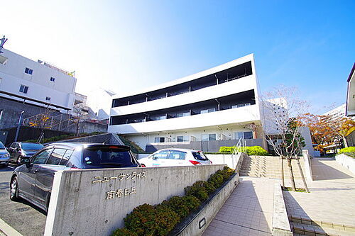 大阪府茨木市南春日丘５丁目 賃貸マンション