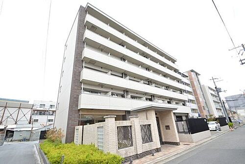大阪府吹田市芳野町 6階建