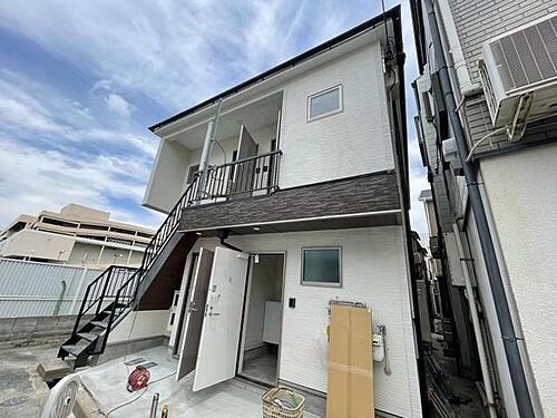 大阪府寝屋川市石津中町 賃貸アパート