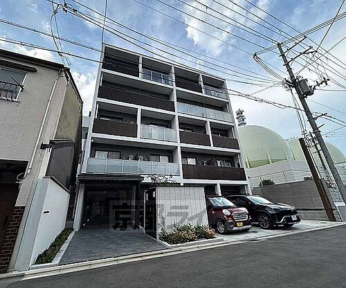 京都府京都市下京区西七条西八反田町 築2年10ヶ月 5階建
