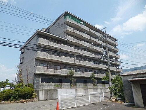 京都府京都市山科区勧修寺東北出町 7階建