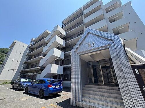滋賀県大津市藤尾奥町 6階建