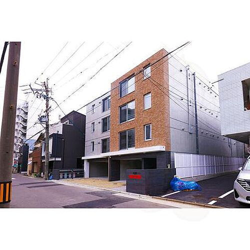 ｑｕａｄｏｒ車道