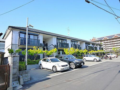 奈良県天理市三島町 2階建