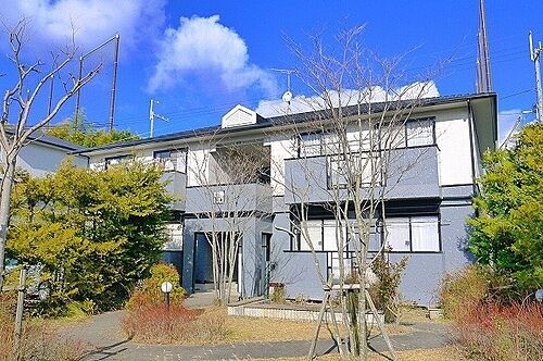 サンビレッジ学園前東坂　Ｆ棟