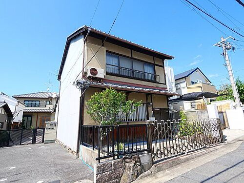 高畑町貸家