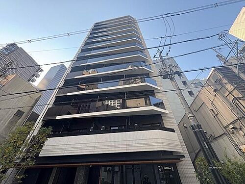 大阪府大阪市北区曾根崎新地２丁目 13階建 築1年未満