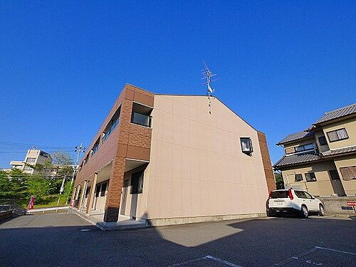奈良県生駒市小瀬町 2階建 築22年4ヶ月