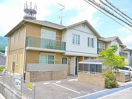 奈良県生駒市壱分町 2階建 築19年2ヶ月