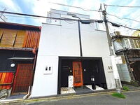 京都府京都市東山区大和大路通四条下る4丁目小松町 4階建 築41年8ヶ月