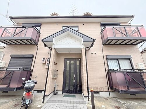 京都府京都市伏見区深草極楽寺町 賃貸アパート