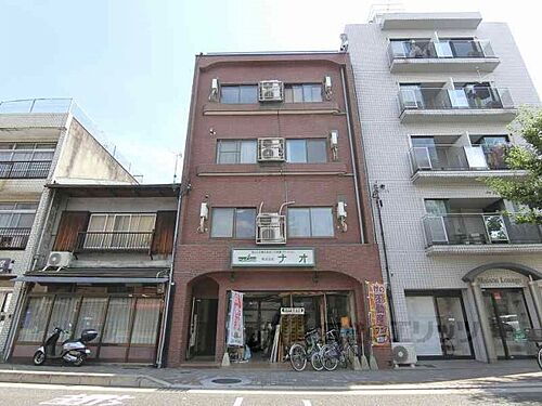 京都府京都市左京区丸太町通川端東入東丸太町 築44年 4階建