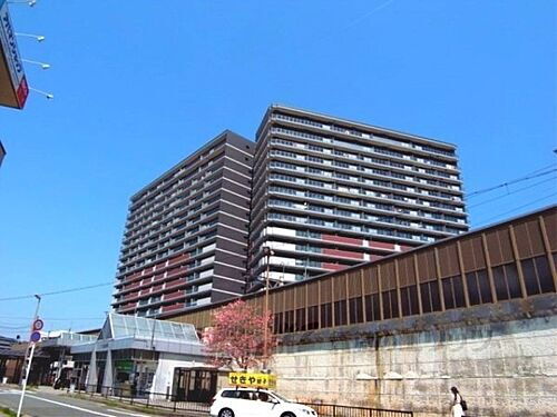 京都府宇治市六地蔵奈良町 19階建 築14年11ヶ月