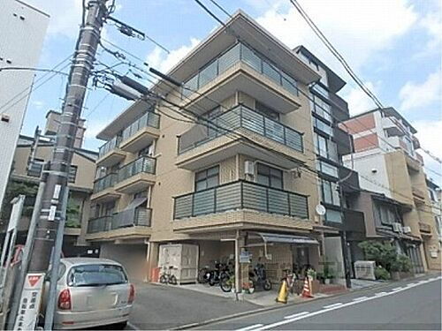 京都府京都市中京区二条通堀川東入矢幡町 4階建