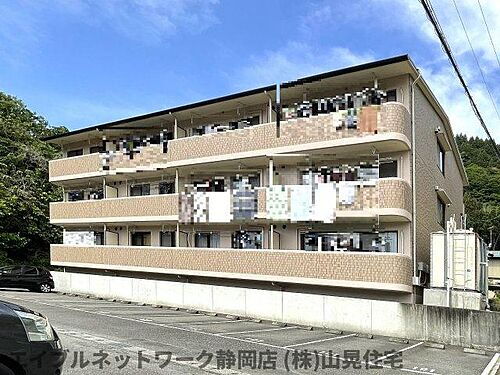 静岡県静岡市葵区羽高町 3階建 築23年10ヶ月