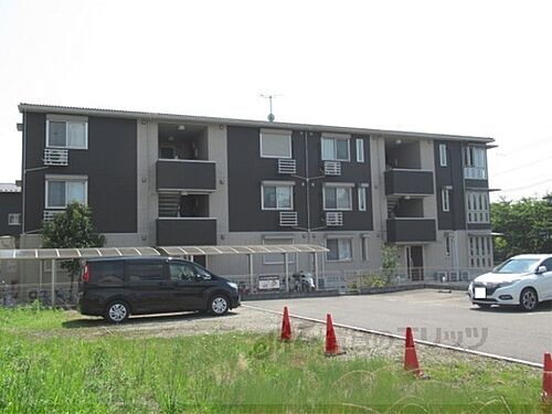 滋賀県甲賀市水口町西林口 3階建 築10年3ヶ月