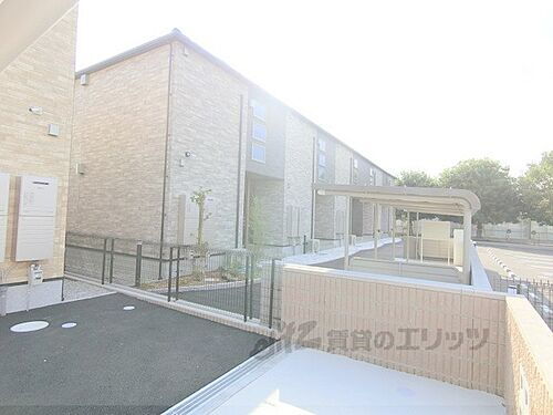 滋賀県東近江市小脇町 2階建 